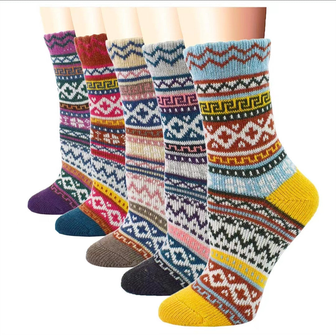 5 Pairs Womens Vintage Cozy Crew Socks Soft Cute Neutral Cotton Socks Exquisite Patterns Socks Gift