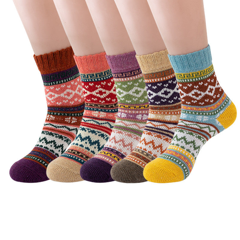 5 Pairs Womens Vintage Cozy Crew Socks Soft Cute Neutral Cotton Socks Exquisite Patterns Socks Gift