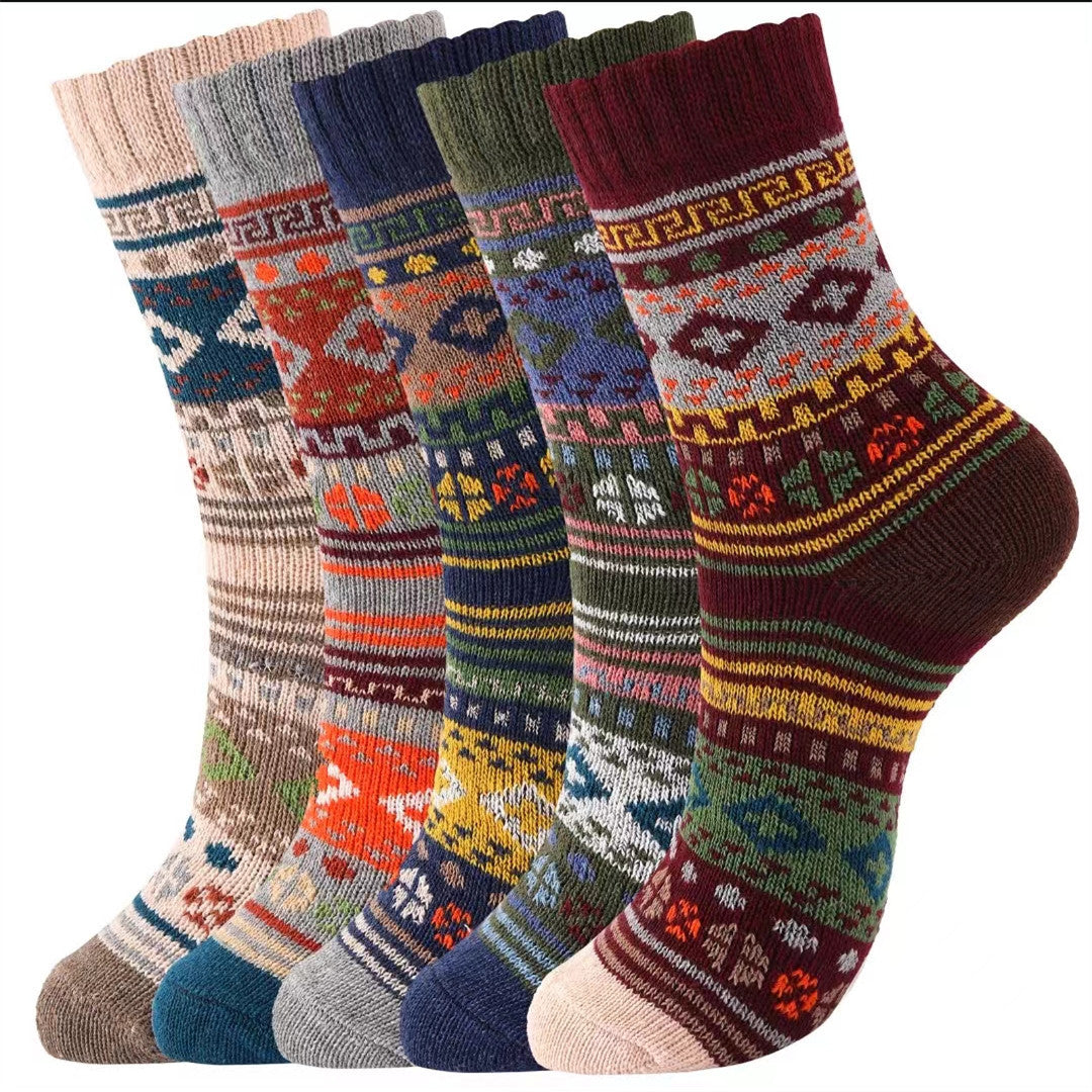 5 Pairs Womens Vintage Cozy Crew Socks Soft Cute Neutral Cotton Socks Exquisite Patterns Socks Gift